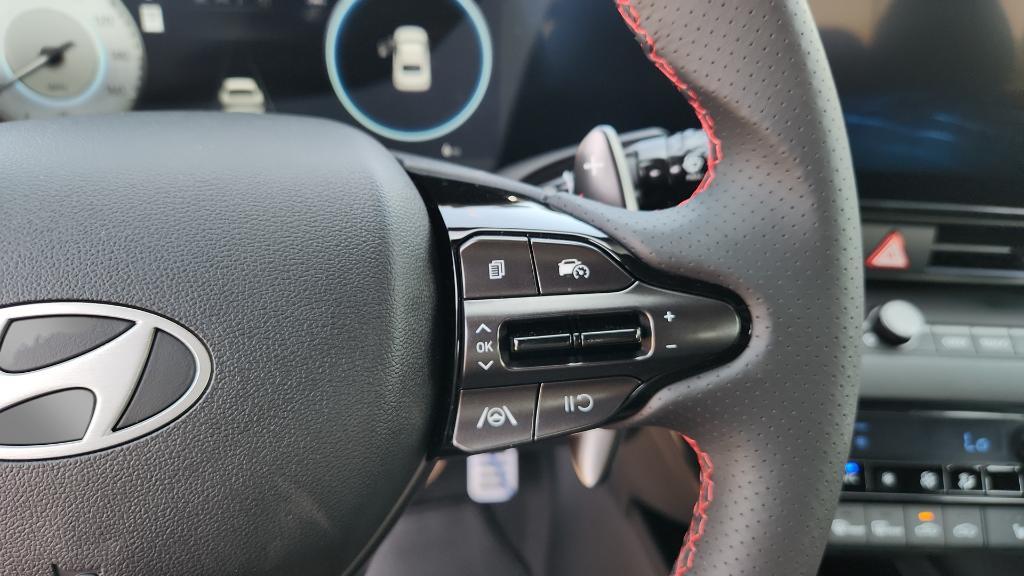 new 2025 Hyundai Elantra car, priced at $26,494