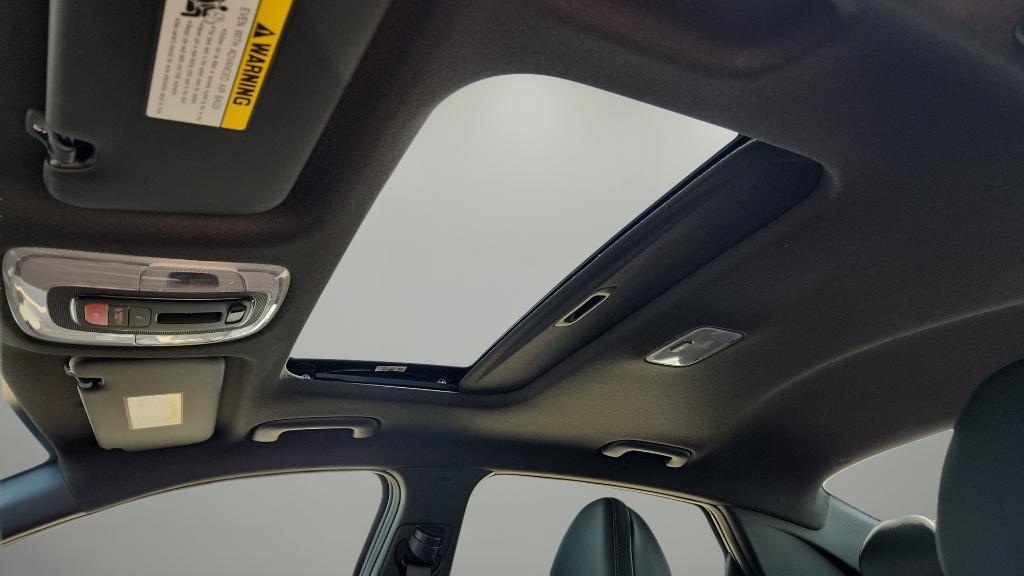 new 2025 Hyundai Elantra car, priced at $26,494