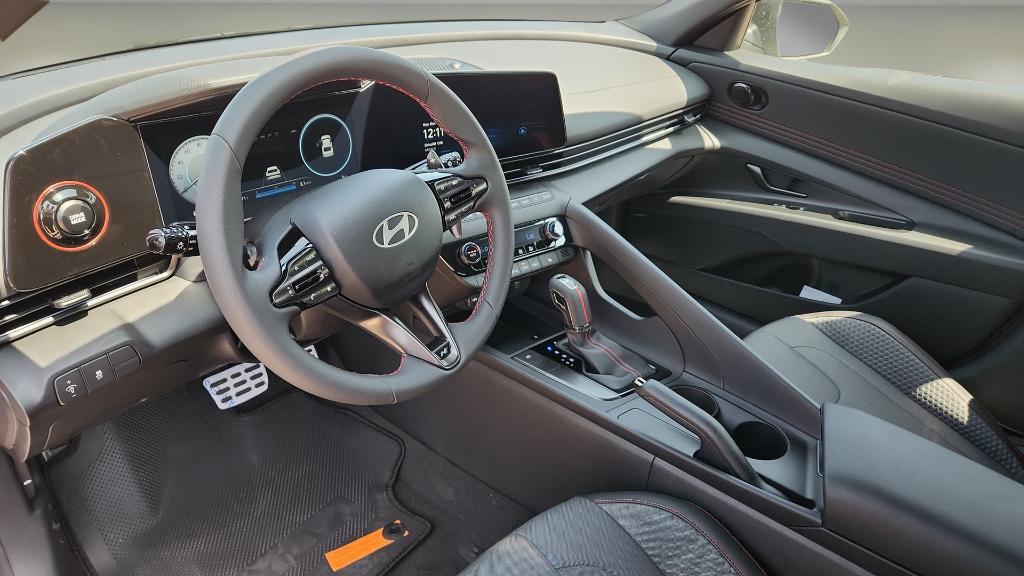 new 2025 Hyundai Elantra car, priced at $26,494