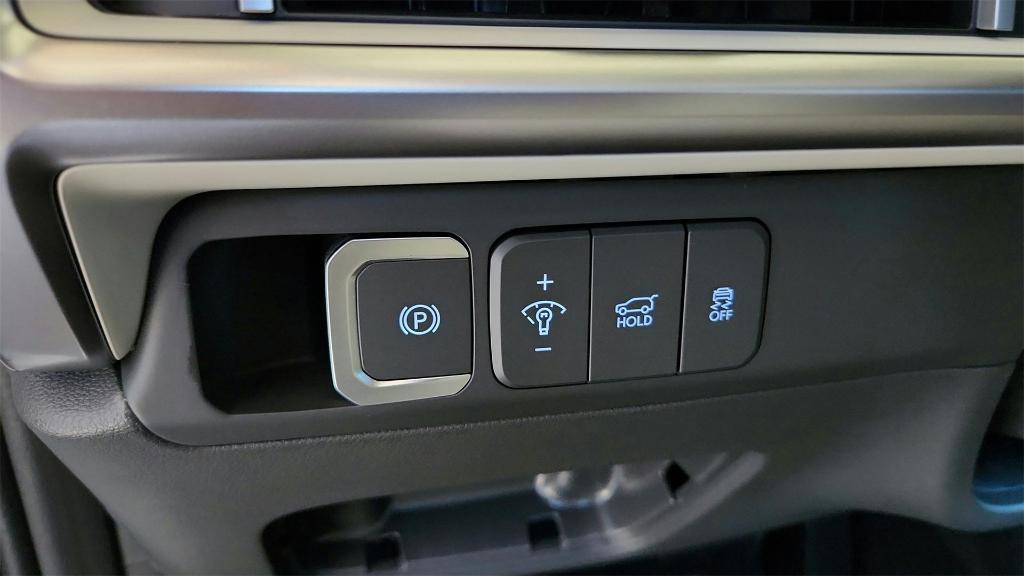 new 2026 Hyundai SANTA FE HEV car, priced at $40,185