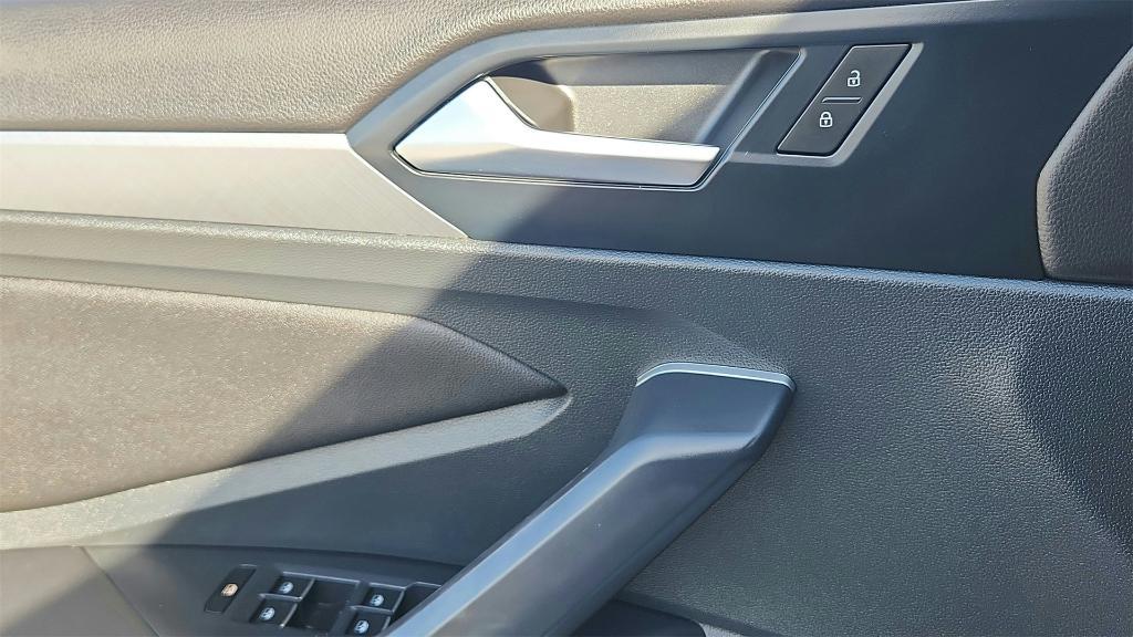 used 2024 Volkswagen Jetta car, priced at $18,595