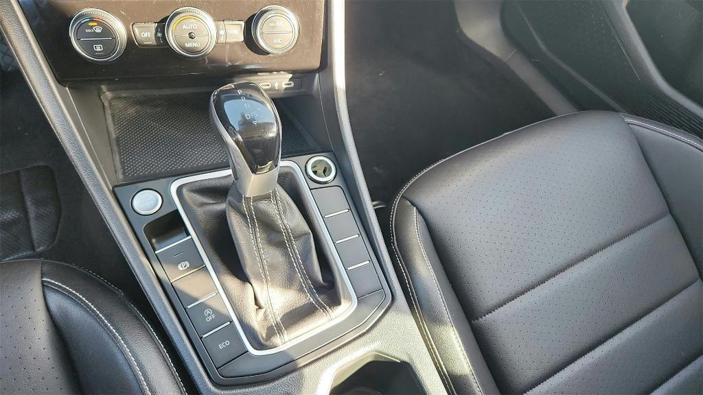 used 2024 Volkswagen Jetta car, priced at $18,595