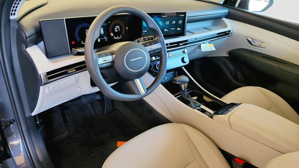 new 2026 Hyundai Tucson car, priced at $29,596
