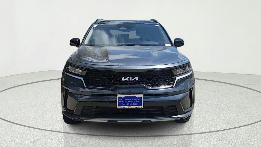 used 2022 Kia Sorento car, priced at $22,226