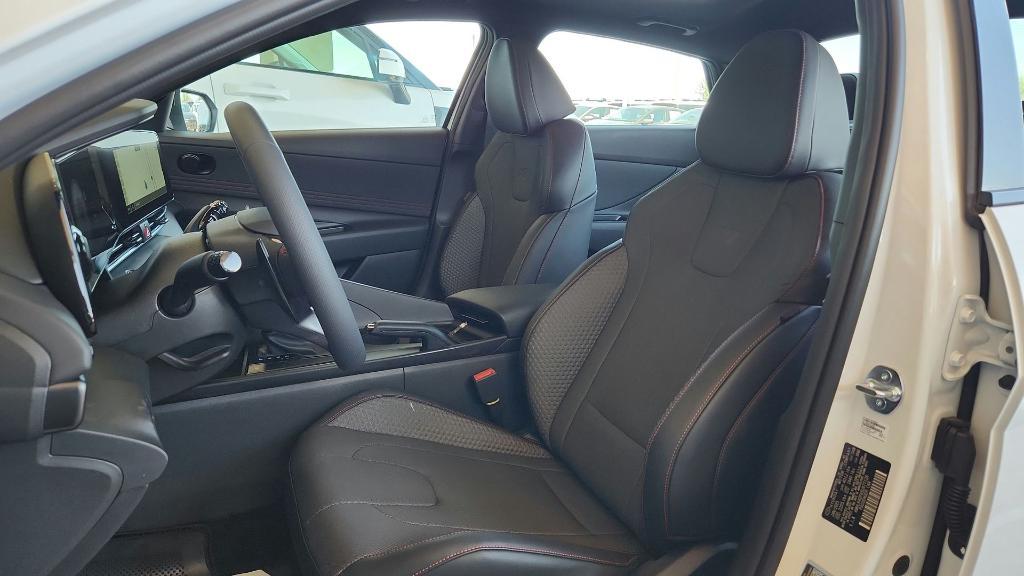 new 2025 Hyundai Elantra car, priced at $26,844