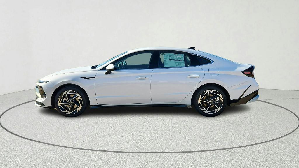 new 2026 Hyundai Sonata car, priced at $27,153