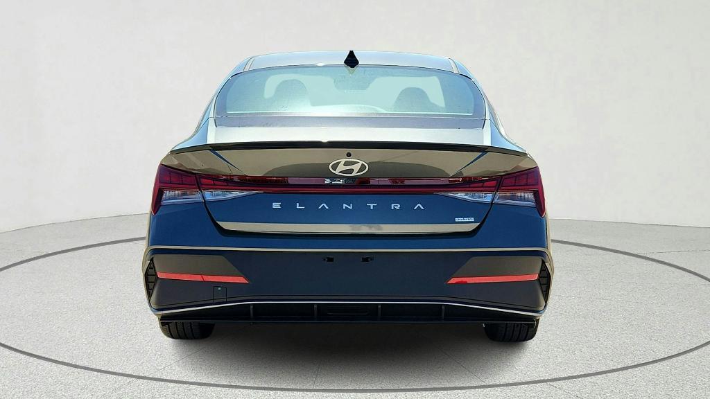 new 2026 Hyundai ELANTRA HEV car, priced at $28,625