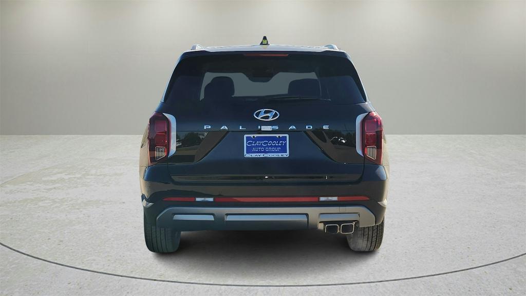 new 2025 Hyundai Palisade car, priced at $38,225