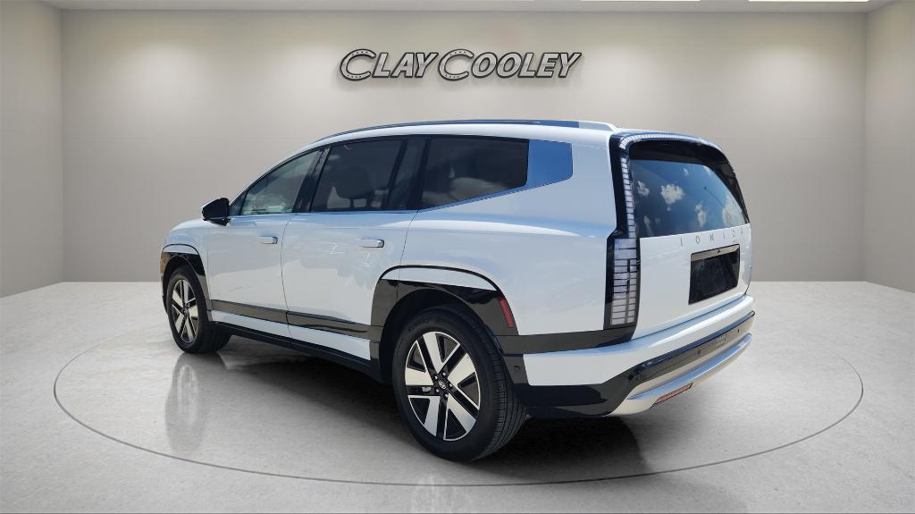 new 2026 Hyundai IONIQ 9 car, priced at $60,001