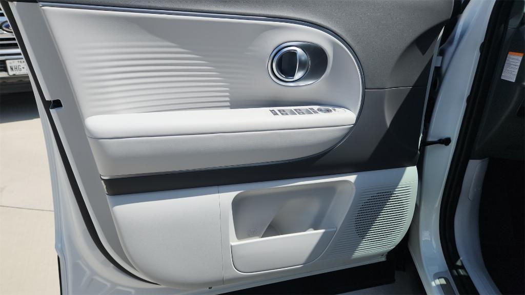 new 2026 Hyundai IONIQ 9 car, priced at $60,001