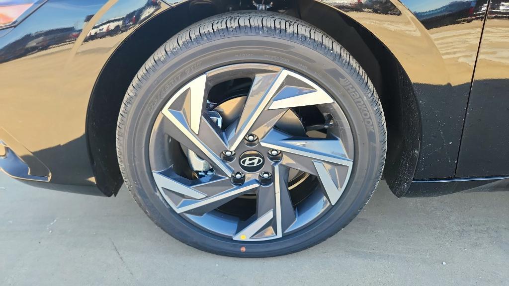 new 2026 Hyundai Elantra car, priced at $27,789