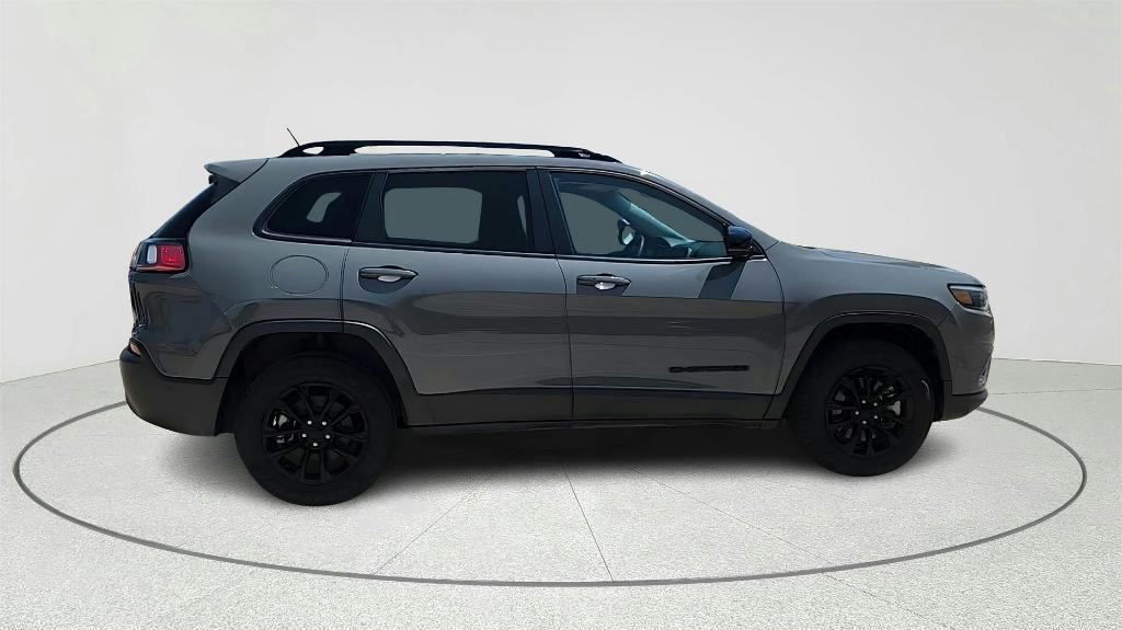 used 2023 Jeep Cherokee car, priced at $19,995
