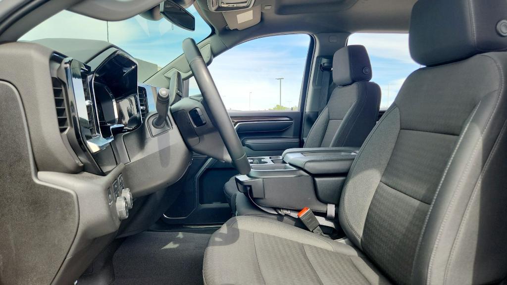 used 2025 Chevrolet Silverado 2500 car, priced at $56,649