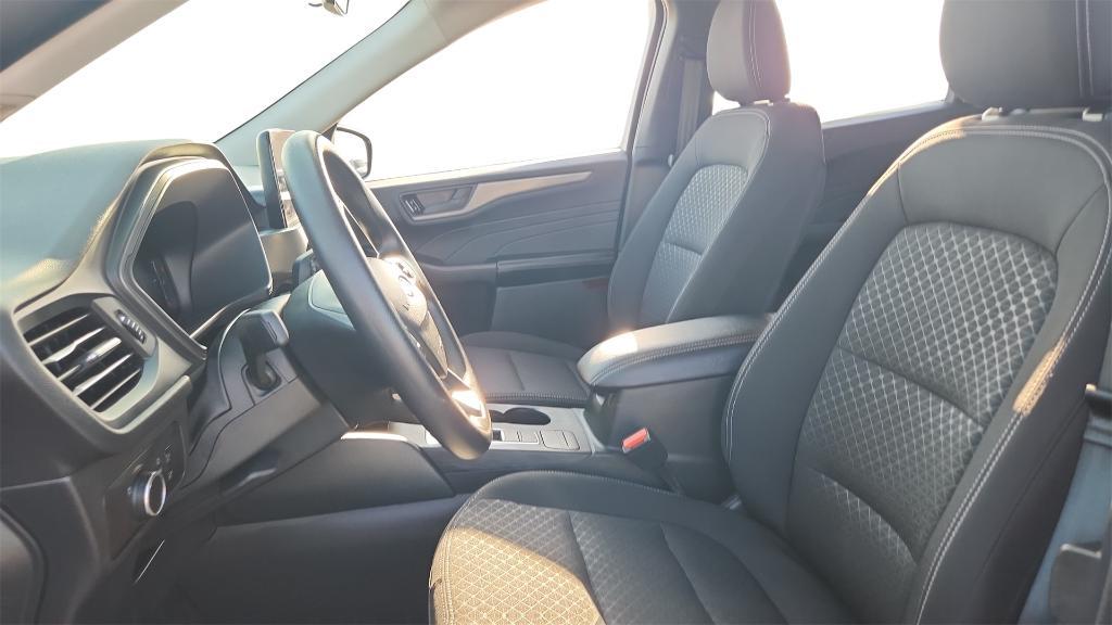 used 2025 Ford Escape car, priced at $22,595