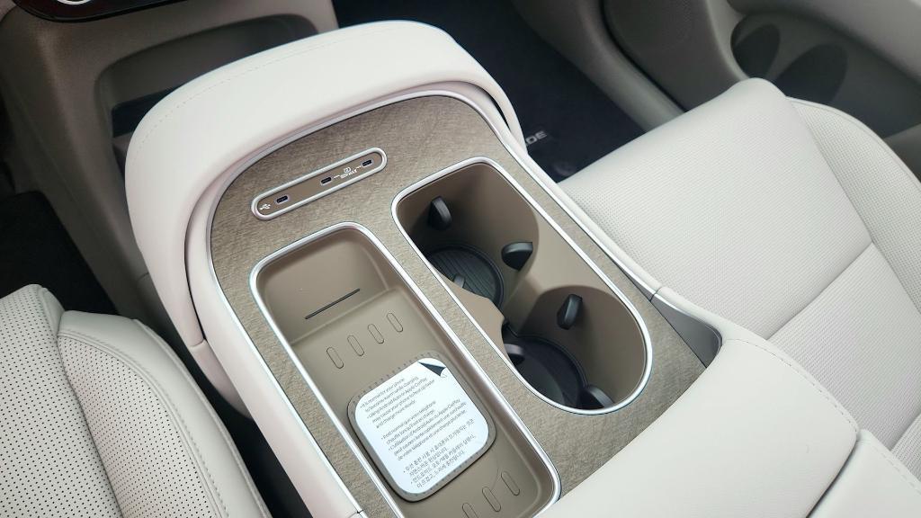new 2026 Hyundai Palisade Hybrid car, priced at $48,070