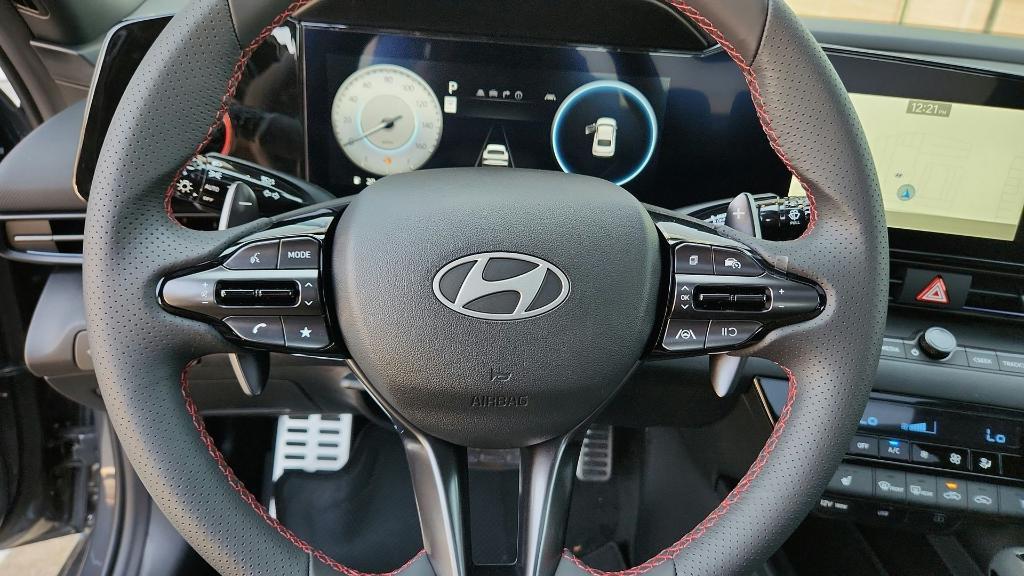 new 2025 Hyundai Elantra car, priced at $26,774