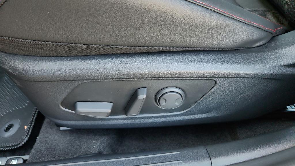 new 2025 Hyundai Elantra car, priced at $26,774