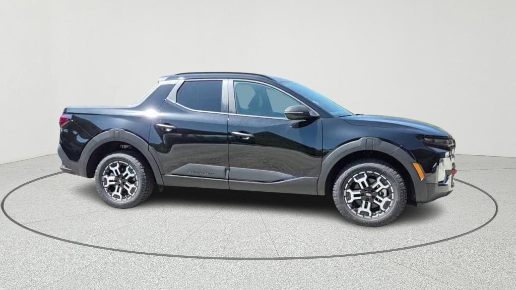 used 2025 Hyundai SANTA CRUZ car, priced at $39,127