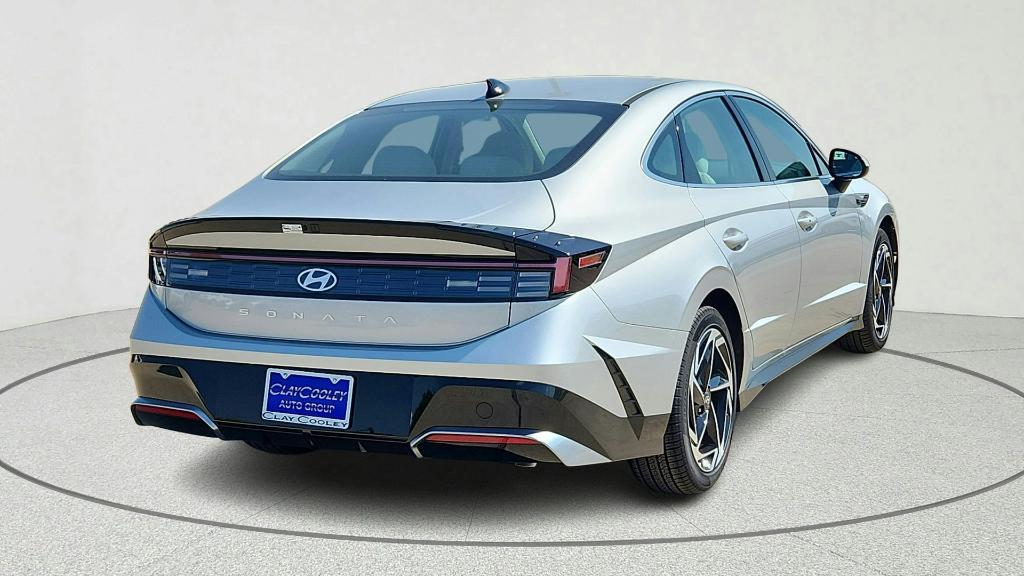 new 2026 Hyundai Sonata car, priced at $23,732