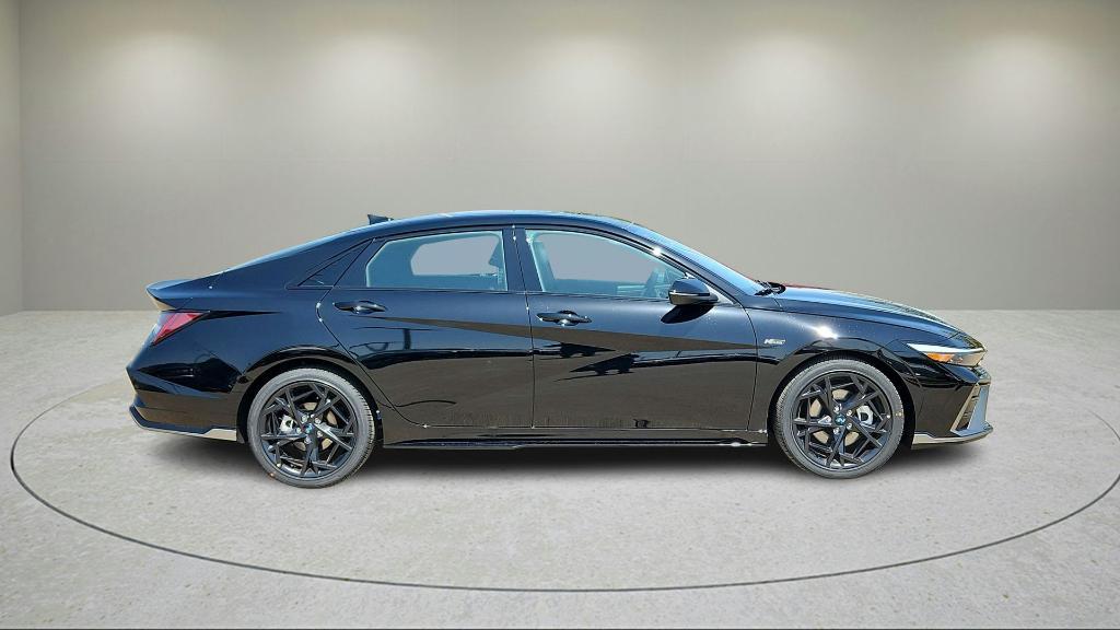 new 2025 Hyundai Elantra car, priced at $25,983