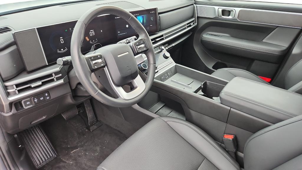 used 2025 Hyundai Santa Fe car, priced at $37,187