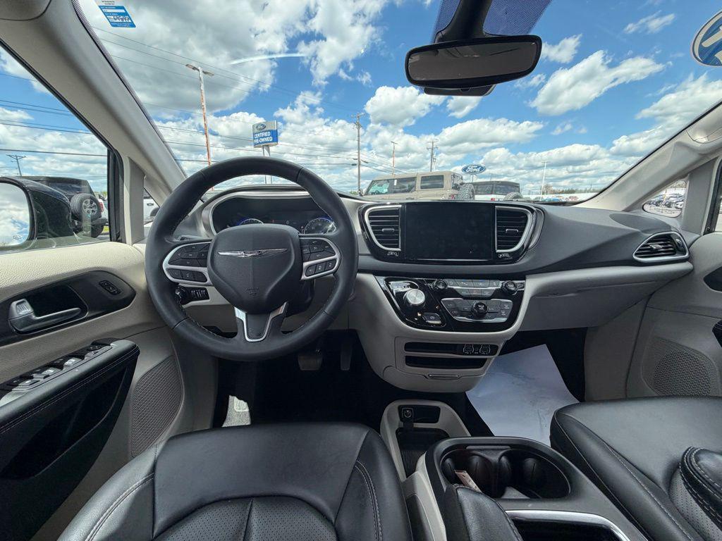 used 2024 Chrysler Pacifica car, priced at $26,490