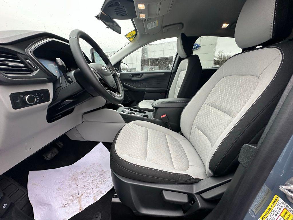 new 2026 Ford Escape car, priced at $31,876