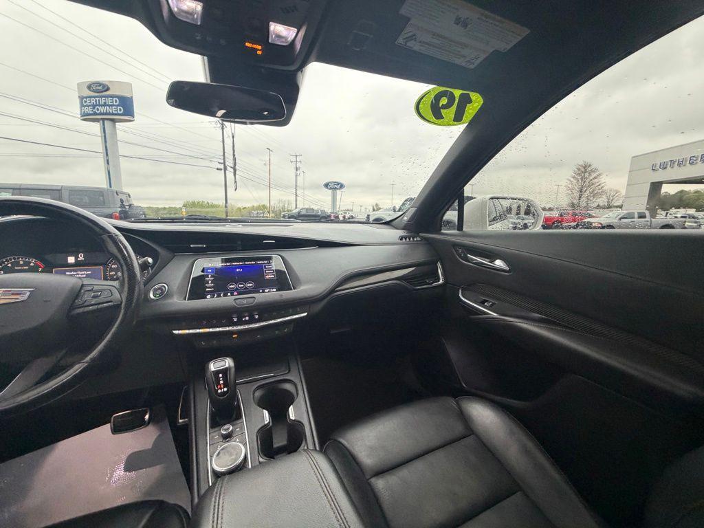 used 2019 Cadillac XT4 car, priced at $18,990
