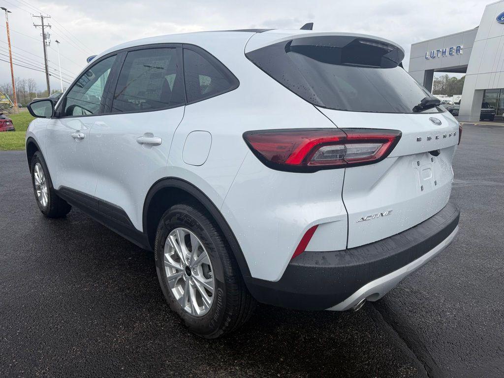 new 2026 Ford Escape car, priced at $30,132