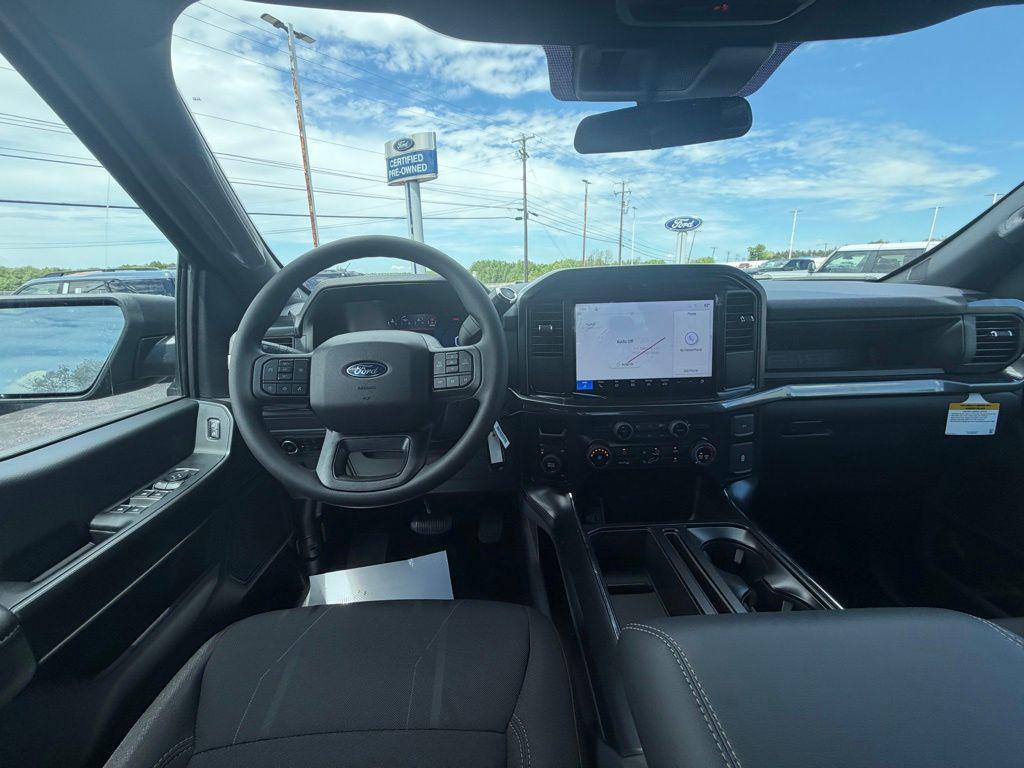 new 2026 Ford F-150 car, priced at $52,060