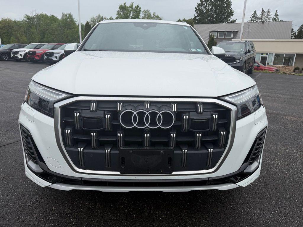 used 2025 Audi Q7 car, priced at $47,490