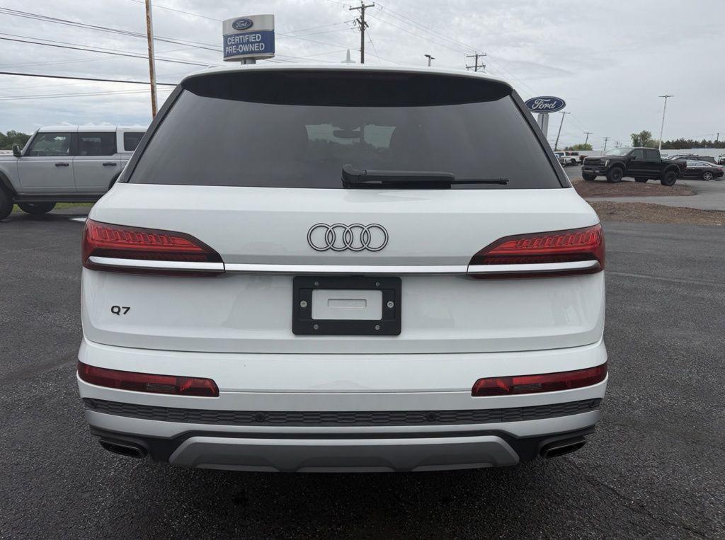 used 2025 Audi Q7 car, priced at $47,490