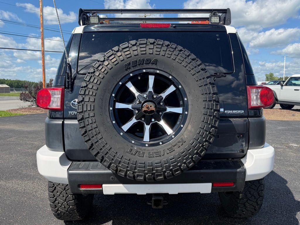 used 2010 Toyota FJ Cruiser car, priced at $23,490