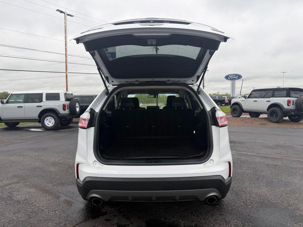 used 2020 Ford Edge car, priced at $15,490