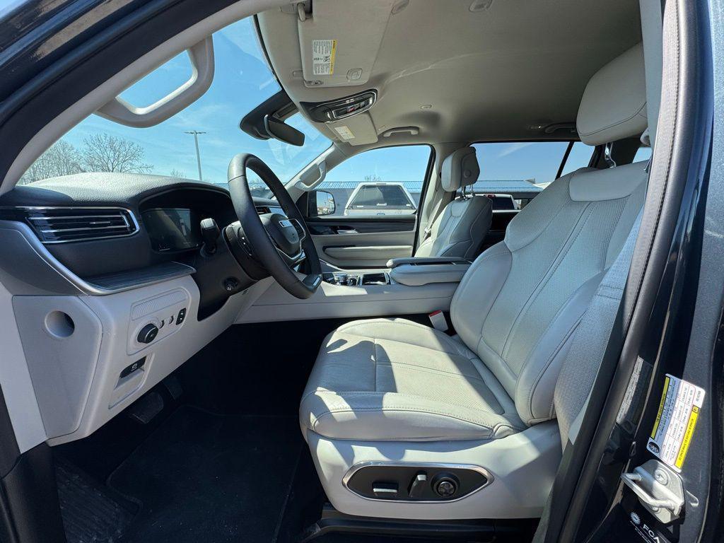 used 2024 Jeep Wagoneer car, priced at $40,500