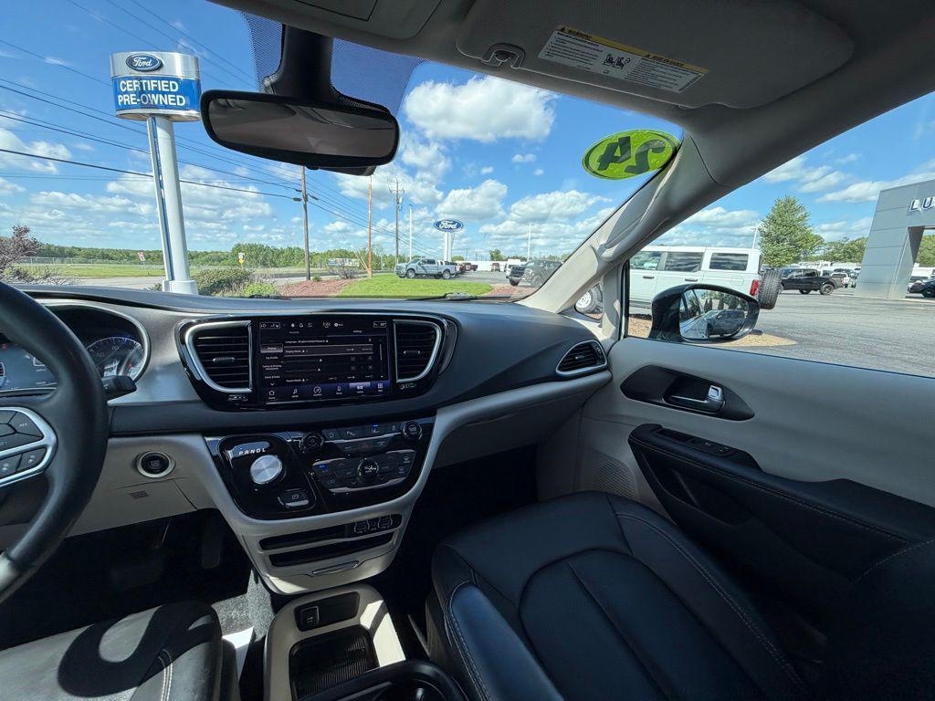 used 2024 Chrysler Pacifica car, priced at $25,490