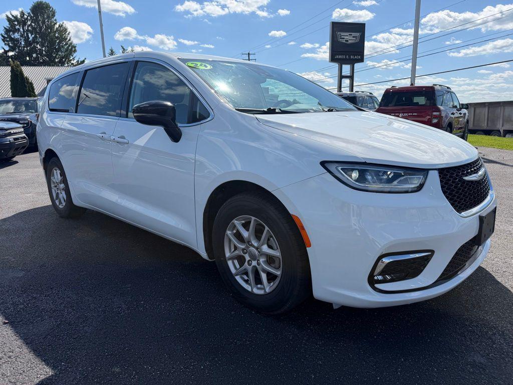 used 2024 Chrysler Pacifica car, priced at $25,490