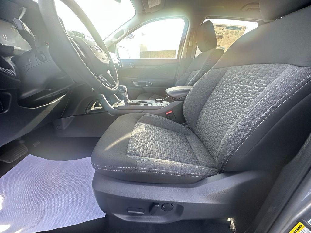 new 2025 Ford Ranger car, priced at $38,590