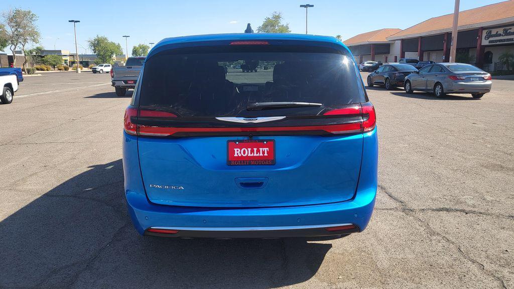 used 2026 Chrysler Pacifica car, priced at $32,995