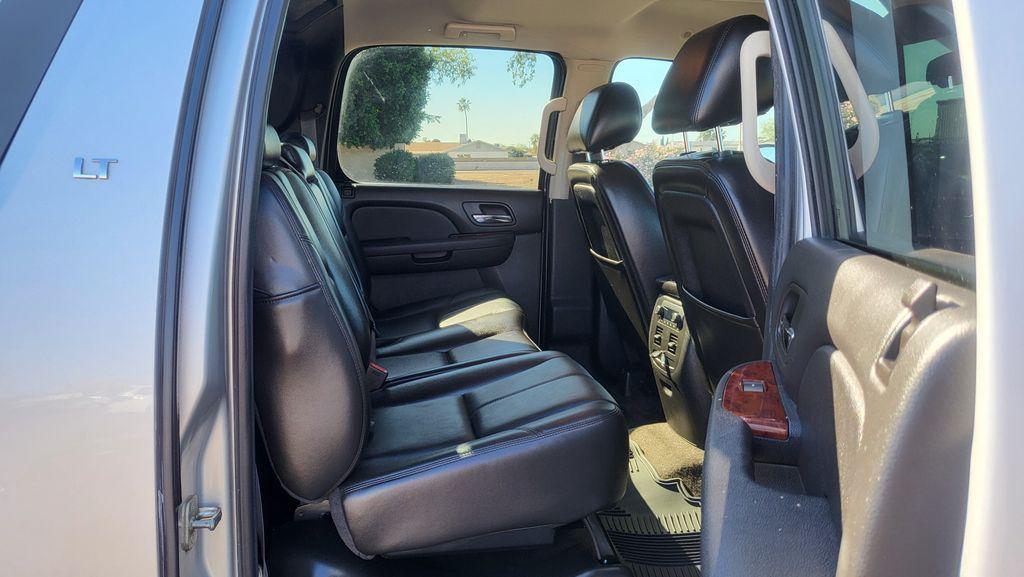 used 2011 Chevrolet Avalanche car, priced at $18,900