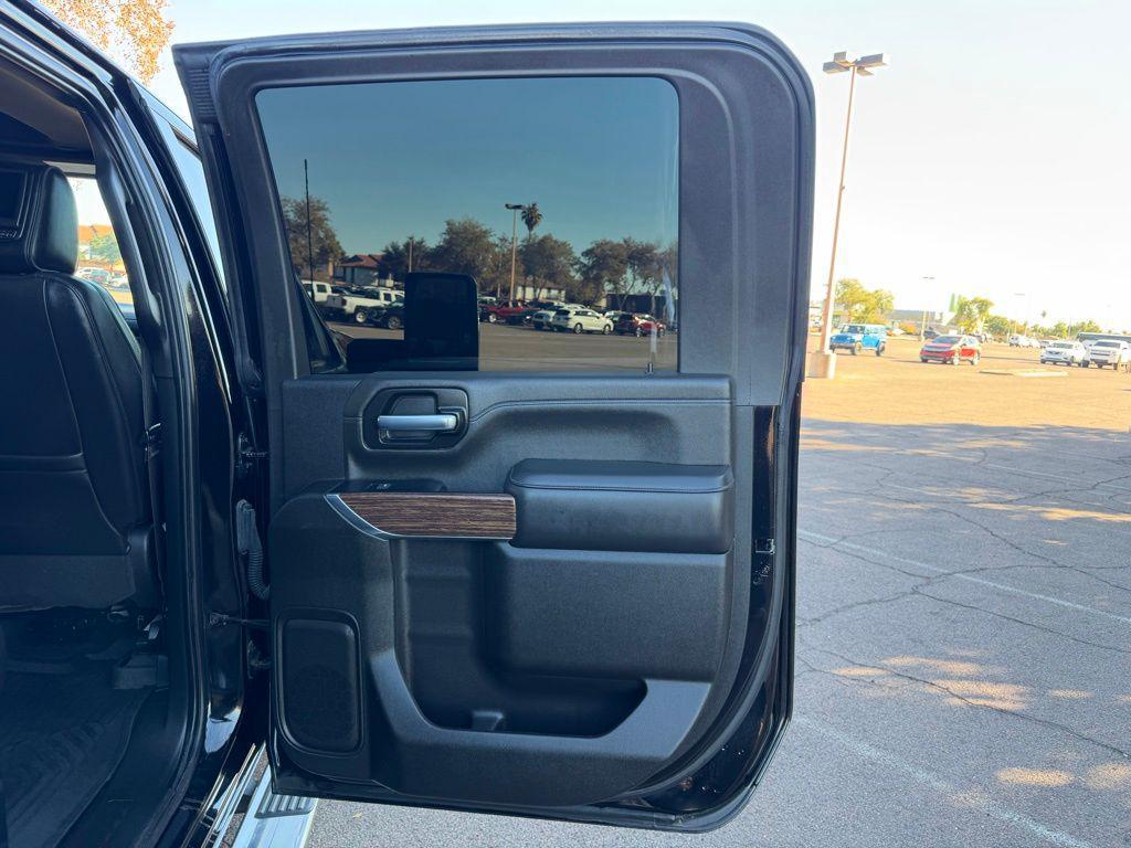 used 2022 Chevrolet Silverado 3500 car, priced at $59,900