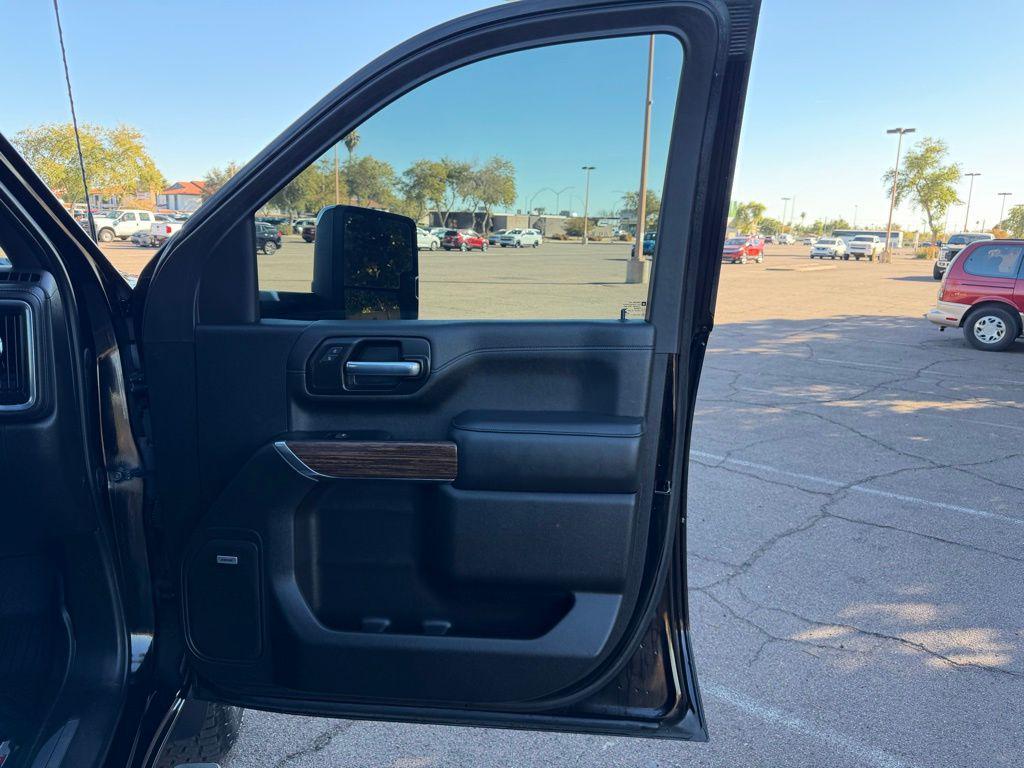 used 2022 Chevrolet Silverado 3500 car, priced at $59,900