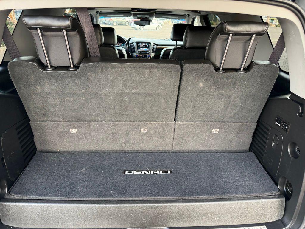 used 2017 GMC Yukon car, priced at $26,995