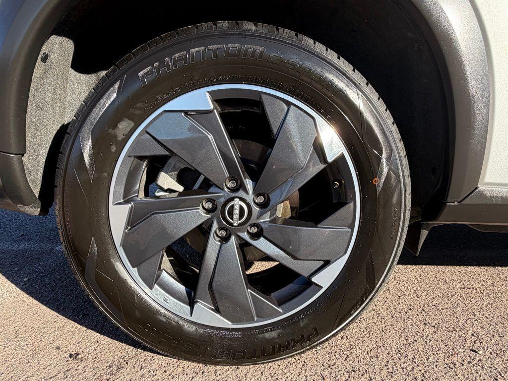 used 2025 Nissan Rogue car, priced at $22,500