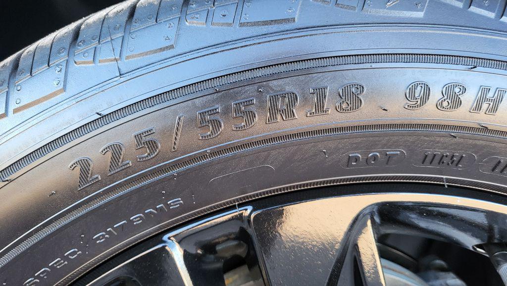 used 2025 Chevrolet Trax car, priced at $24,995