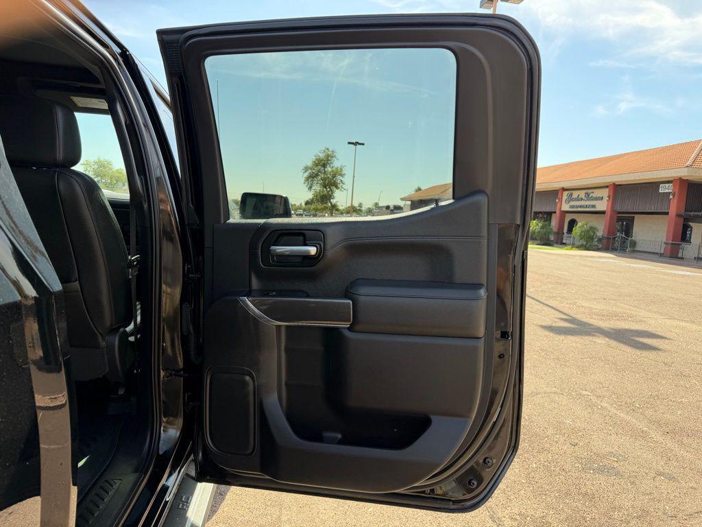 used 2021 GMC Sierra 1500 car, priced at $44,500