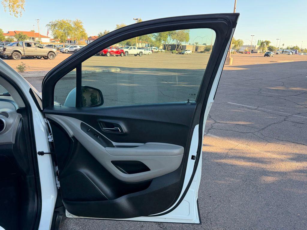 used 2015 Chevrolet Trax car, priced at $6,900