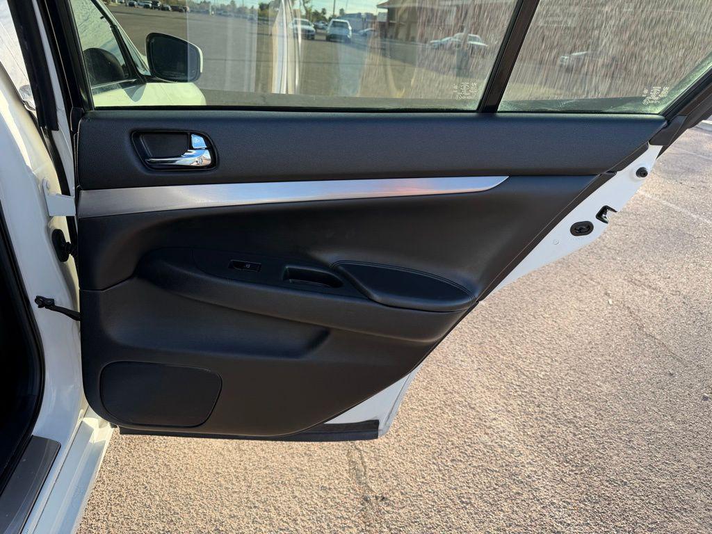 used 2015 INFINITI Q40 car, priced at $12,995