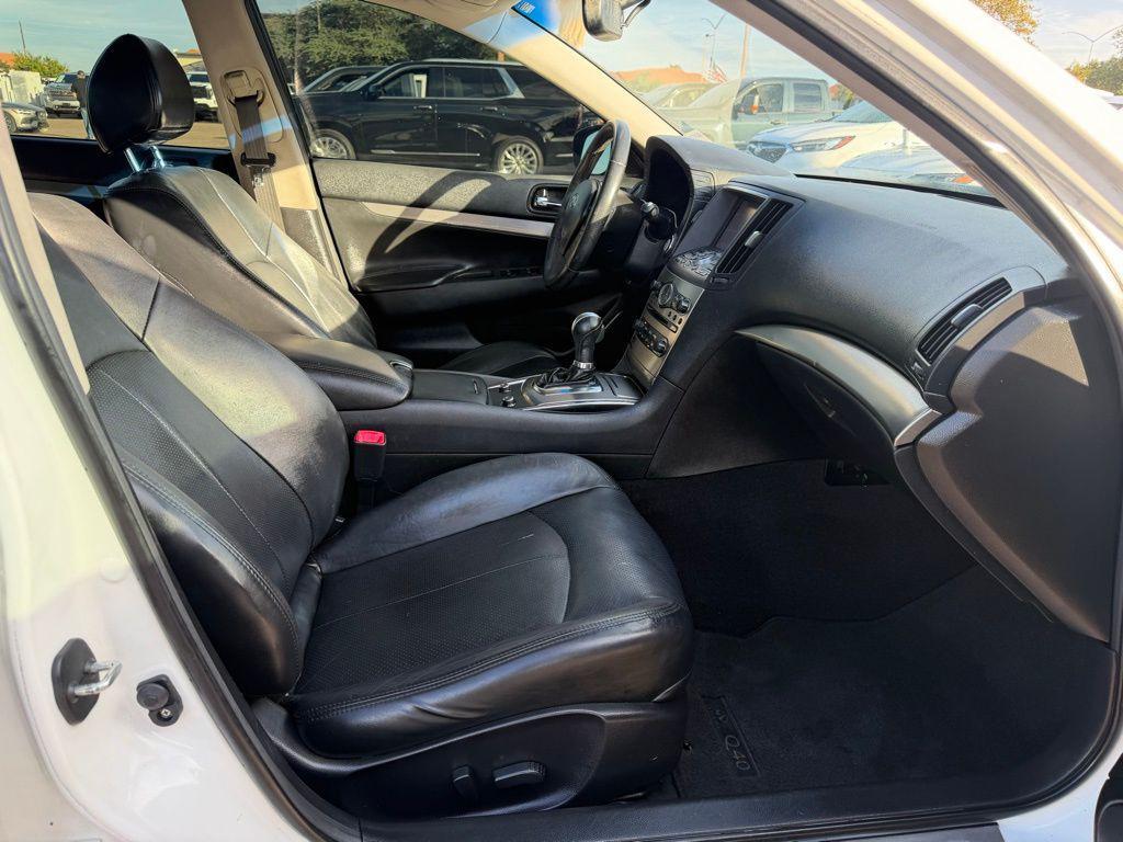 used 2015 INFINITI Q40 car, priced at $12,995