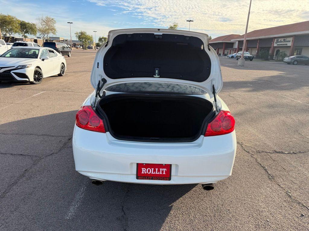 used 2015 INFINITI Q40 car, priced at $12,995